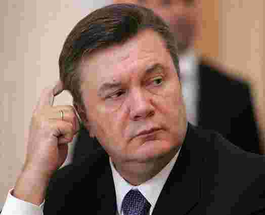За узурпацію влади на Януковича подають до суду 