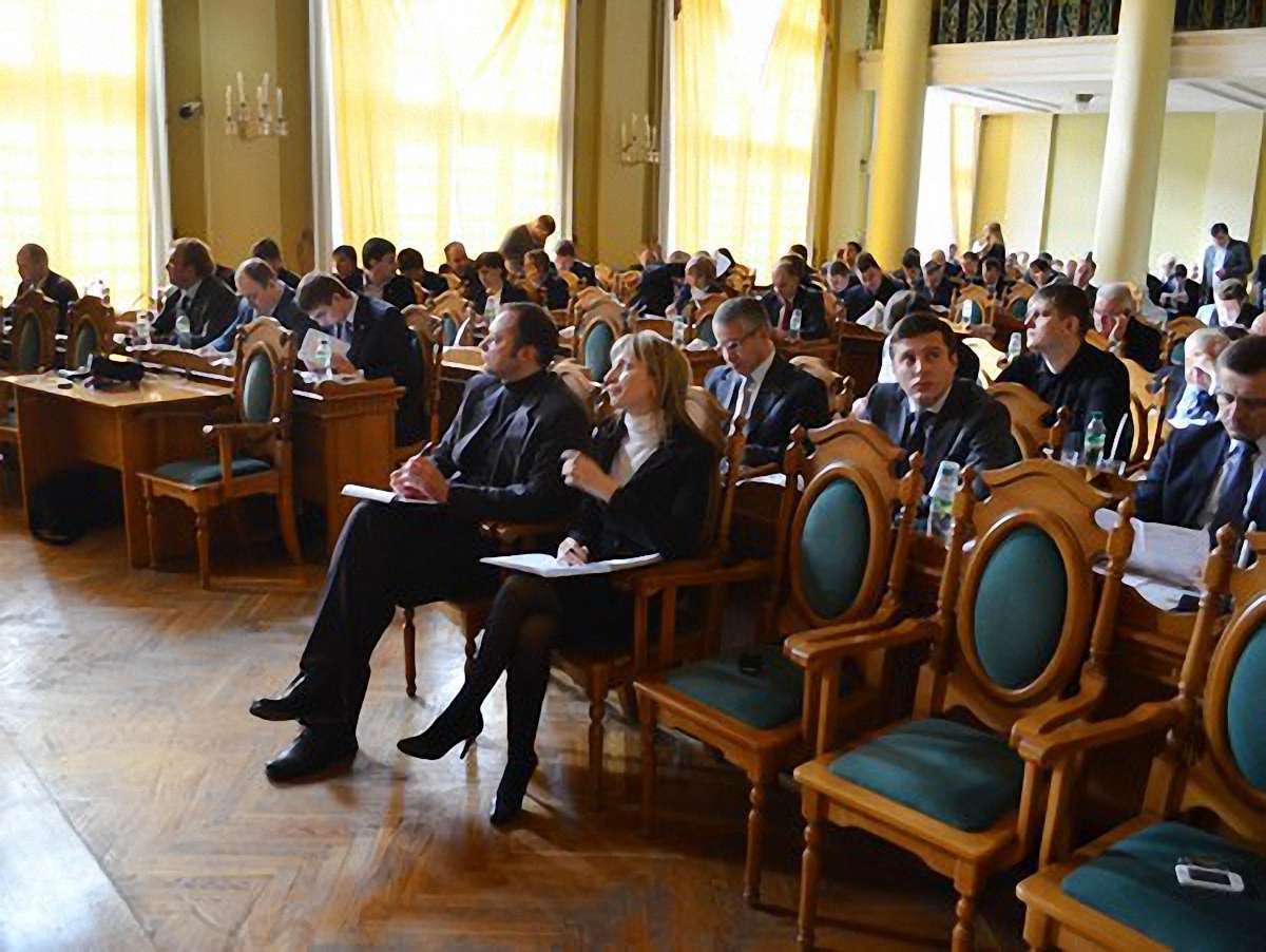 Депутати Львова на сесії заслухають мера і прокурора міста
