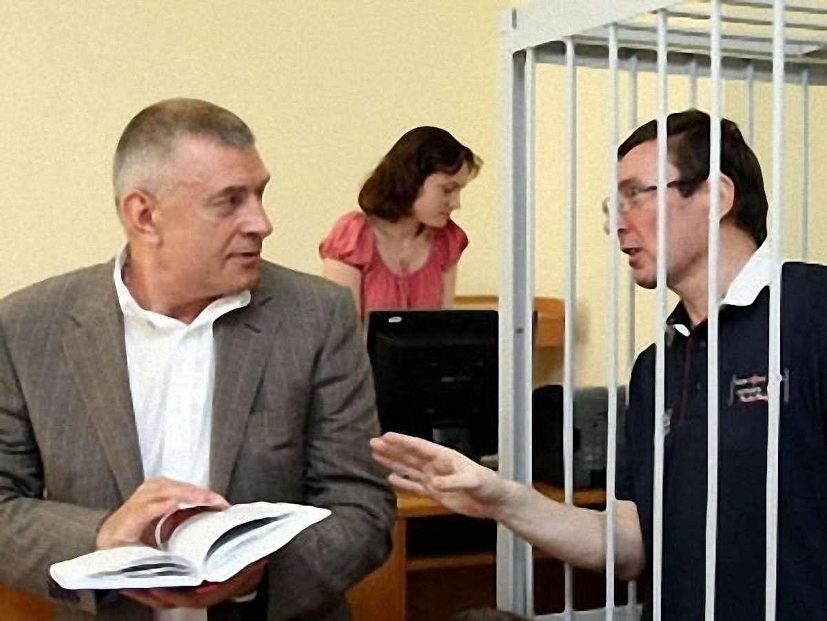 Справу Луценка закриють 6 серпня, – адвокат