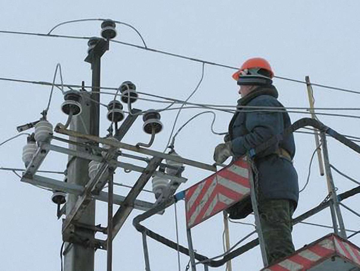В Україні через негоду знеструмлено 139 населених пунктів