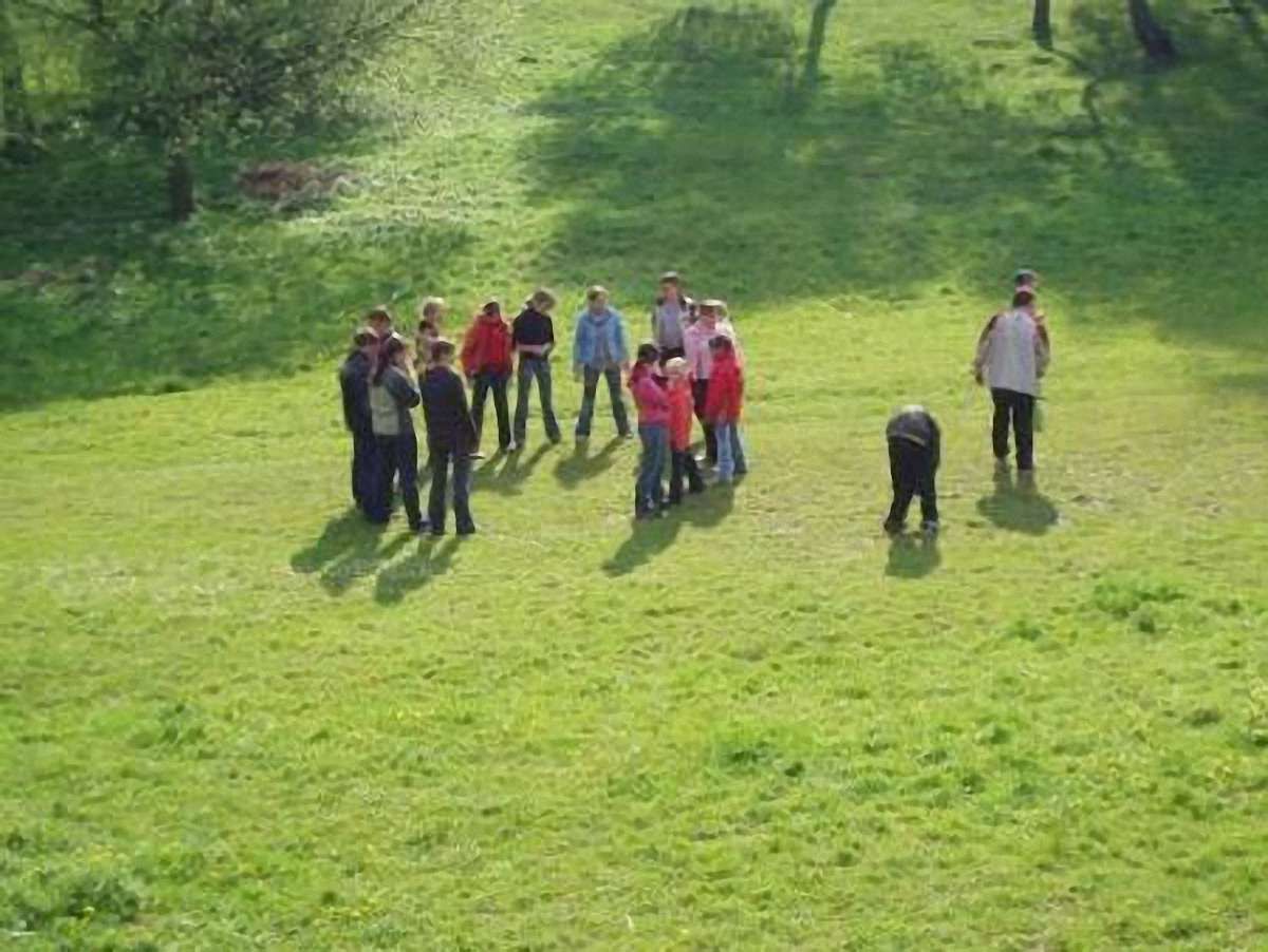 На Прикарпатті знайшли 22 дітей з Чернігова, які заблукали