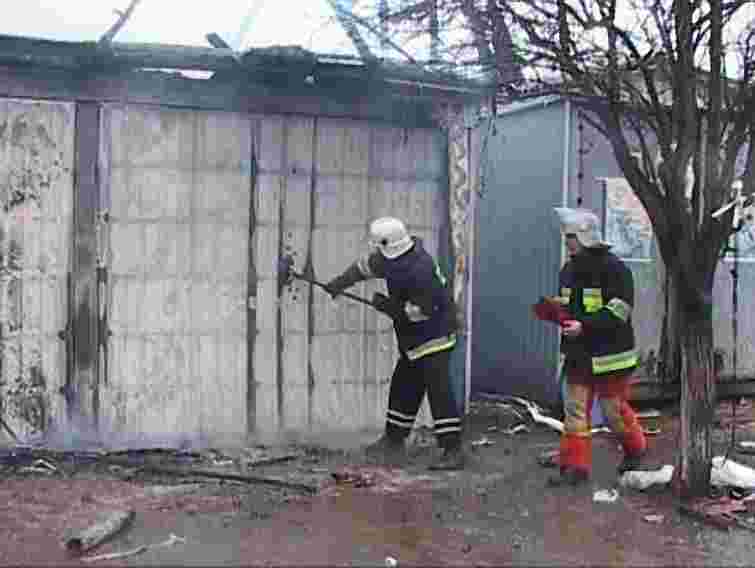 В Івано-Франківську в гаражі стався вибух: 2 осіб в лікарні