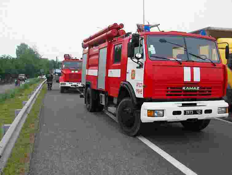 На Львівщині горіла вантажівка з вугіллям