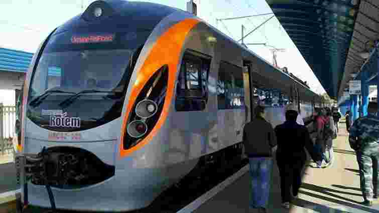 АМКУ досліджує ціну на проїзд у потягах Hyundai