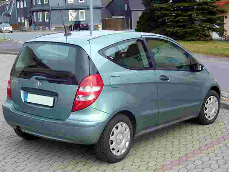 У Львові спалили «Мерседес»