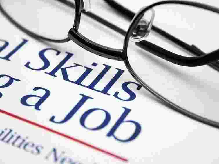 Українці менше за росіян вірять у вдалий пошук роботи 