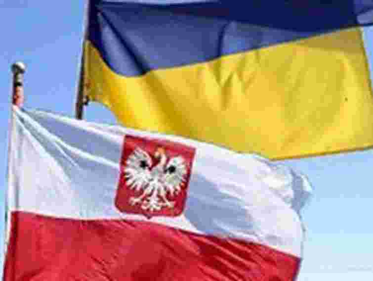 Польща подякувала Україні за евакуацію своїх громадян з Сирії