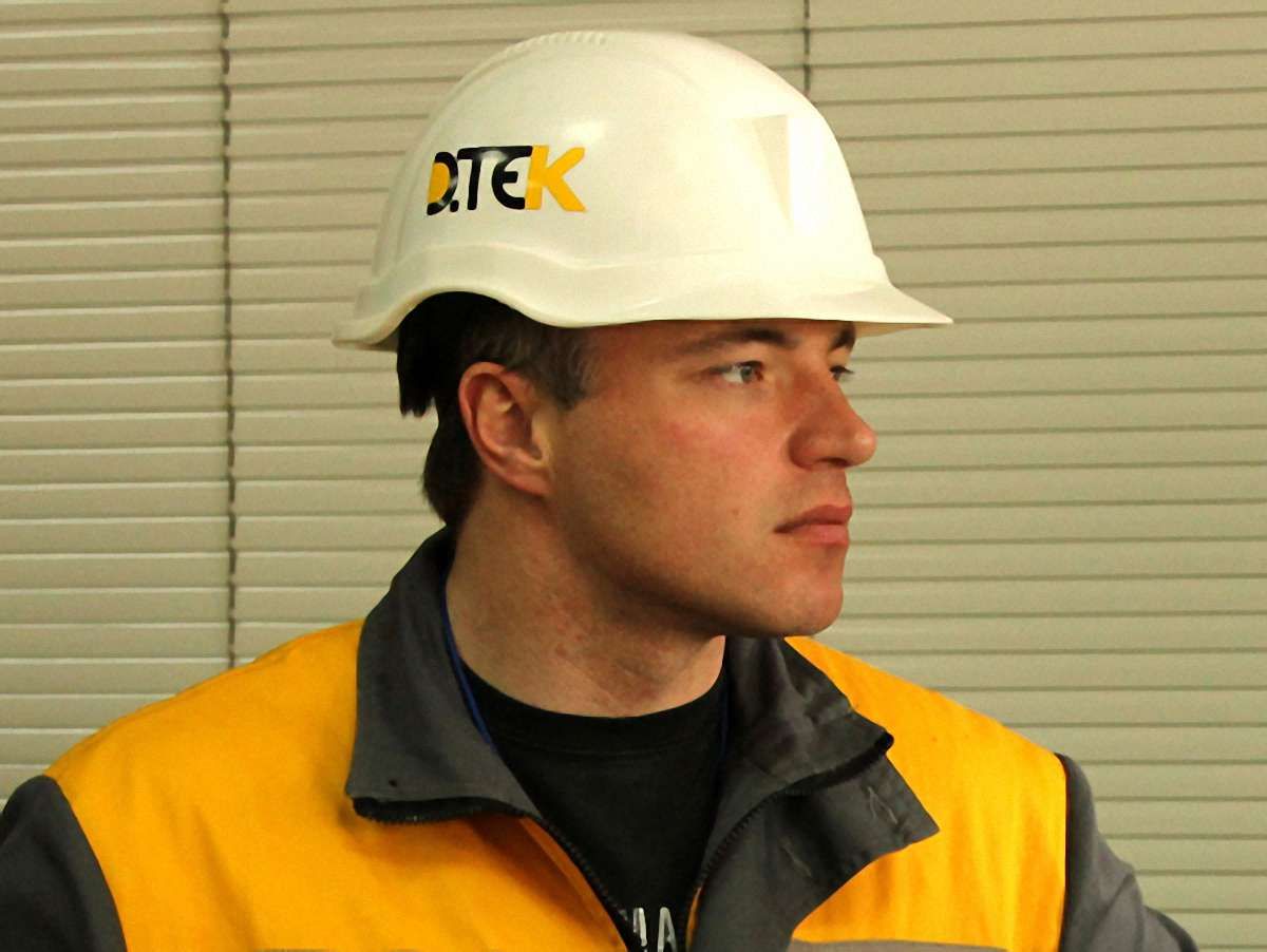 Юрій Риженков: ДТЕК електромережами експортує вугілля до Європи