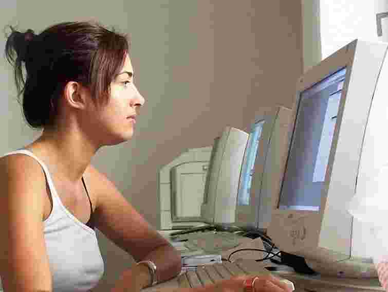 Міністр: Електронні заяви про вступ подаватимуть всі абітурієнти