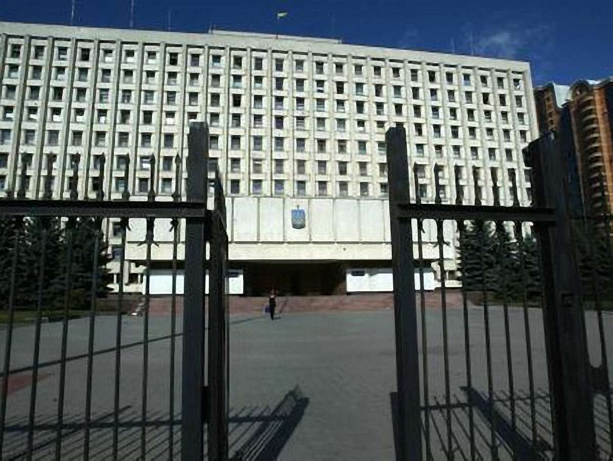 Партія регіонів першою подала списки до ЦВК