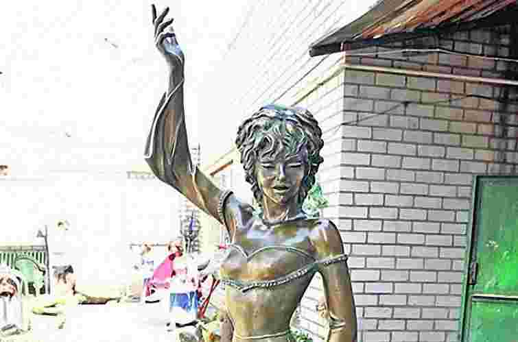 У Москві відкрили пам'ятник Людмилі Гурченко