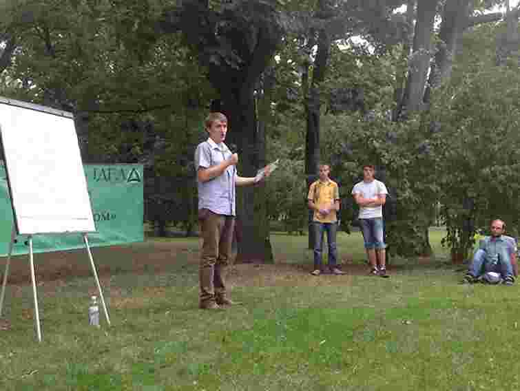 2-3 радикали можуть дискредитувати акцію протесту, – експерт