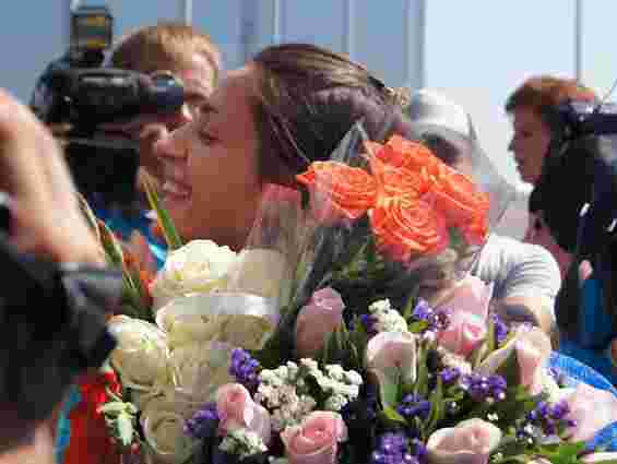 Олімпійська чемпіонка з фехтування повернулася в Україну. Фото