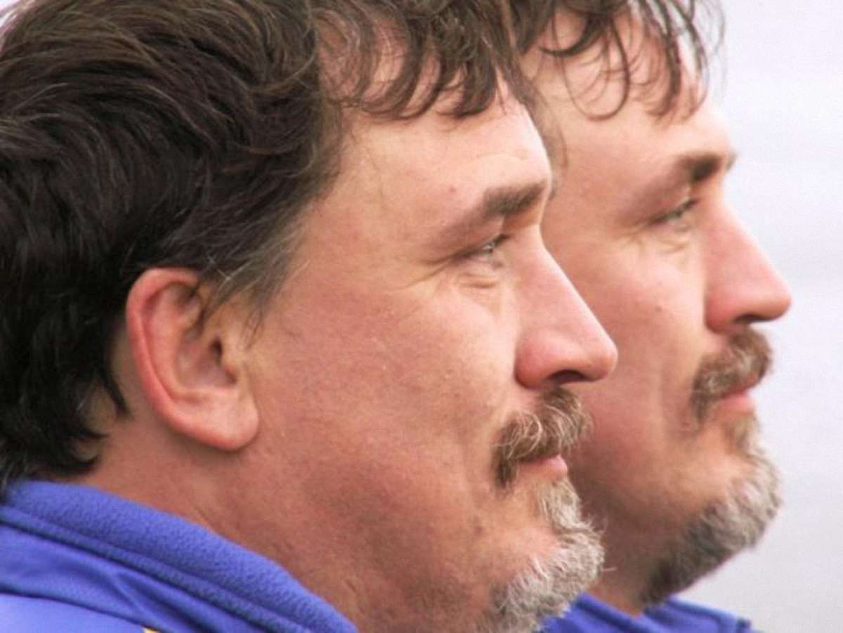 Капранови обіцяють ламати руки нардепам, які голосують за колег