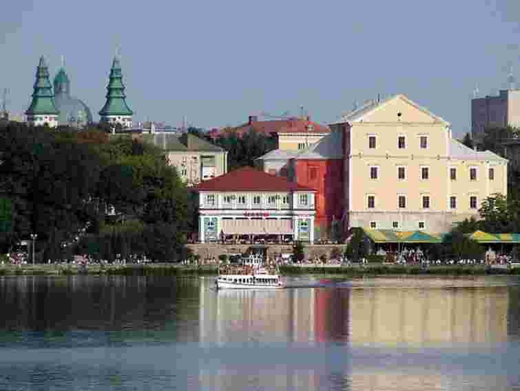 У Тернополі пам’ятник Незалежності спорудять за пожертви