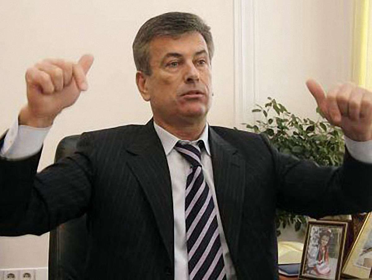 До Ради прагне екс-голова Верховного Суду Онопенко