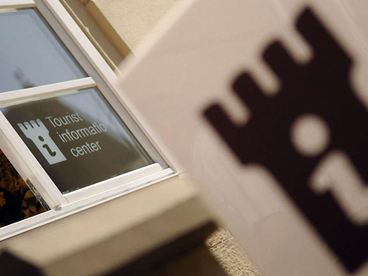 Туристи стали частіше звертатись в інформаційний центр Львова