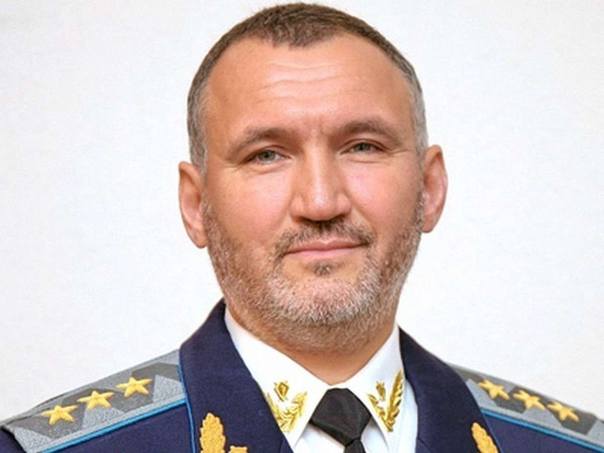 Кузьмін: Компенсацію Луценку виплатять, але на волю не випустять