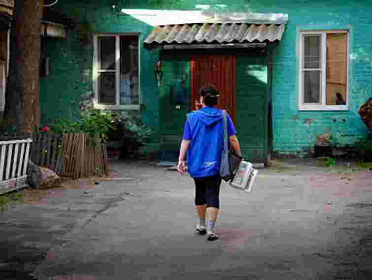 На Львівщині поштарям хочуть скоротити зарплати, - депутат