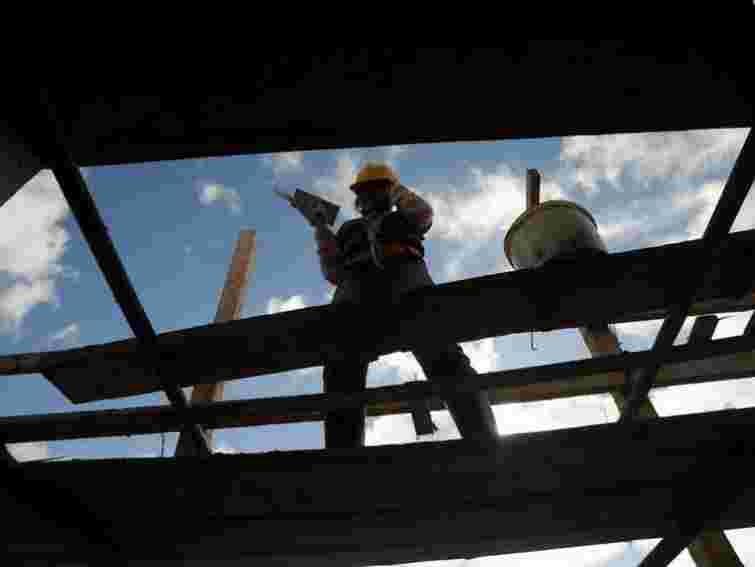 У Росії на будові розбився український заробітчанин