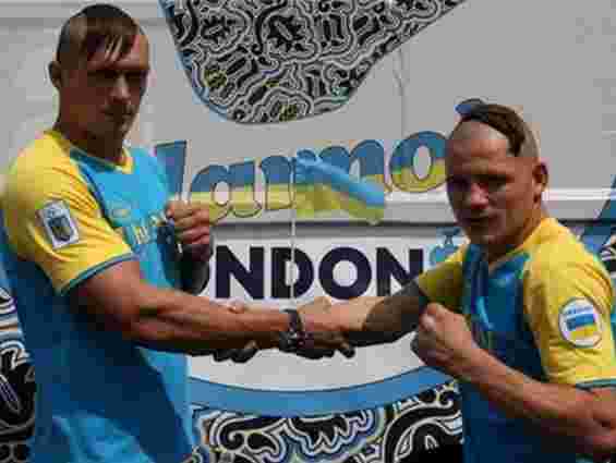 Українські боксери у Лондоні вибороли золоту і срібну медалі