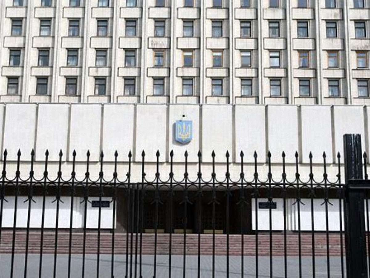 ЦВК зареєструвала список партії Семиноженка і 126 мажоритарників