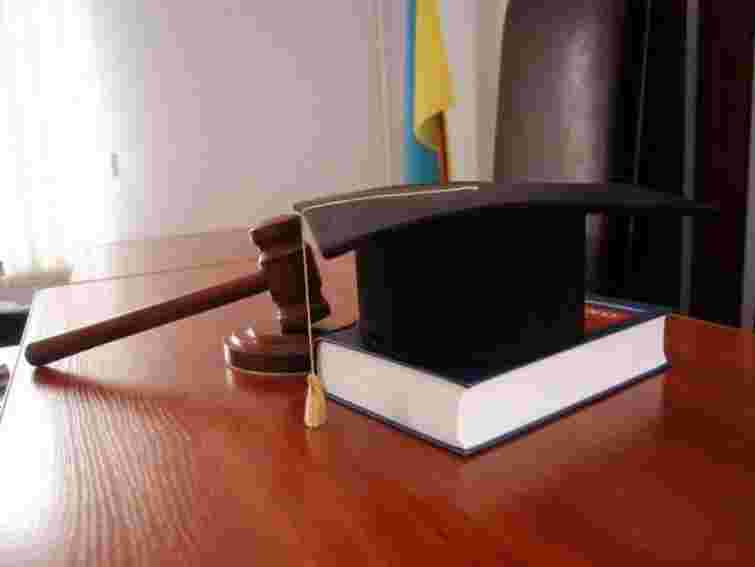 Справу голови сільради, який перешкоджав журналістам, скерували до суду