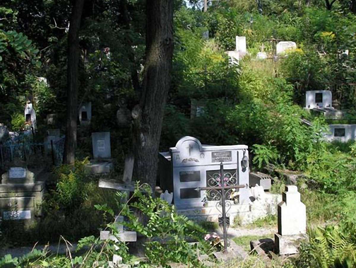 Голосківське кладовище біля Львова розширять