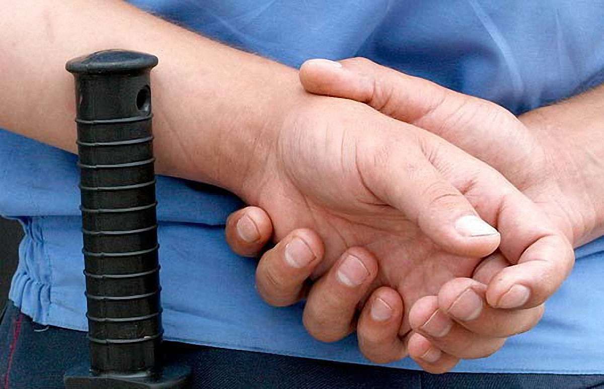 Трьох запорізьких екс-міліціонерів засудили за тортури