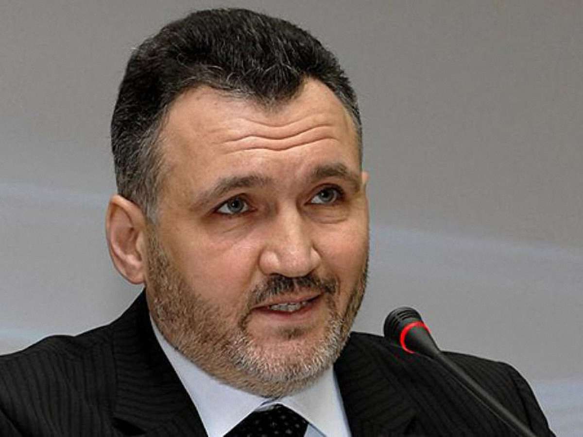 Кузьмін відпочиває від кримінальних справ у Ніцці