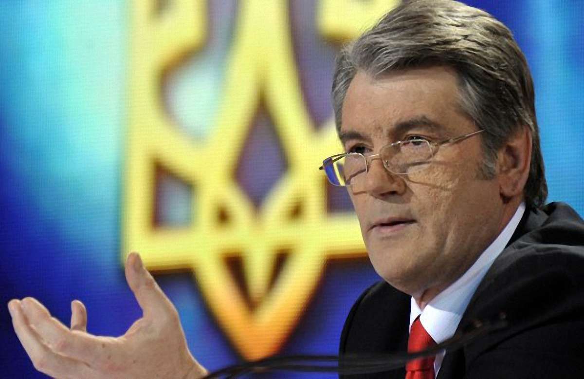 Ющенко: Економіка України – у переддефолтному стані