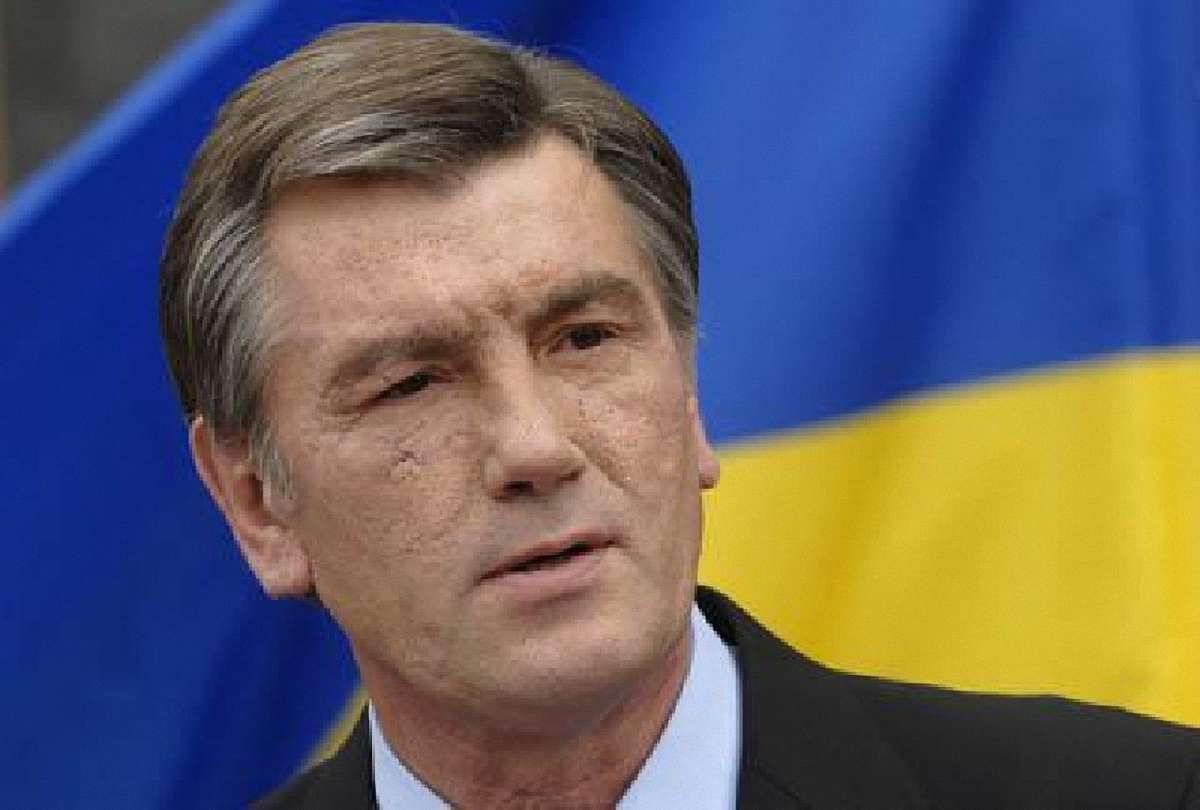 Ющенко про «Вітіну  тисячу»: Вас не поважають і обдурюють