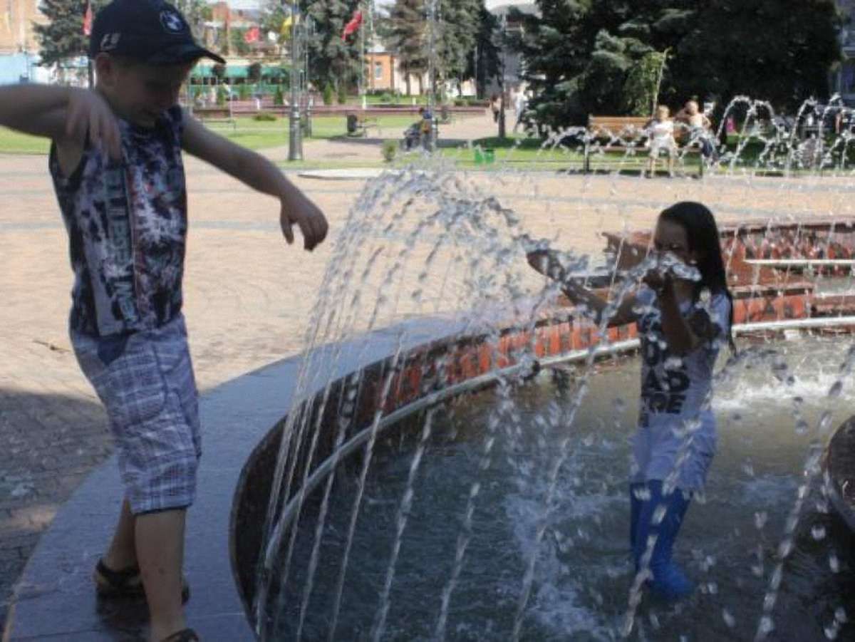 Неділя в Україні буде спекотною