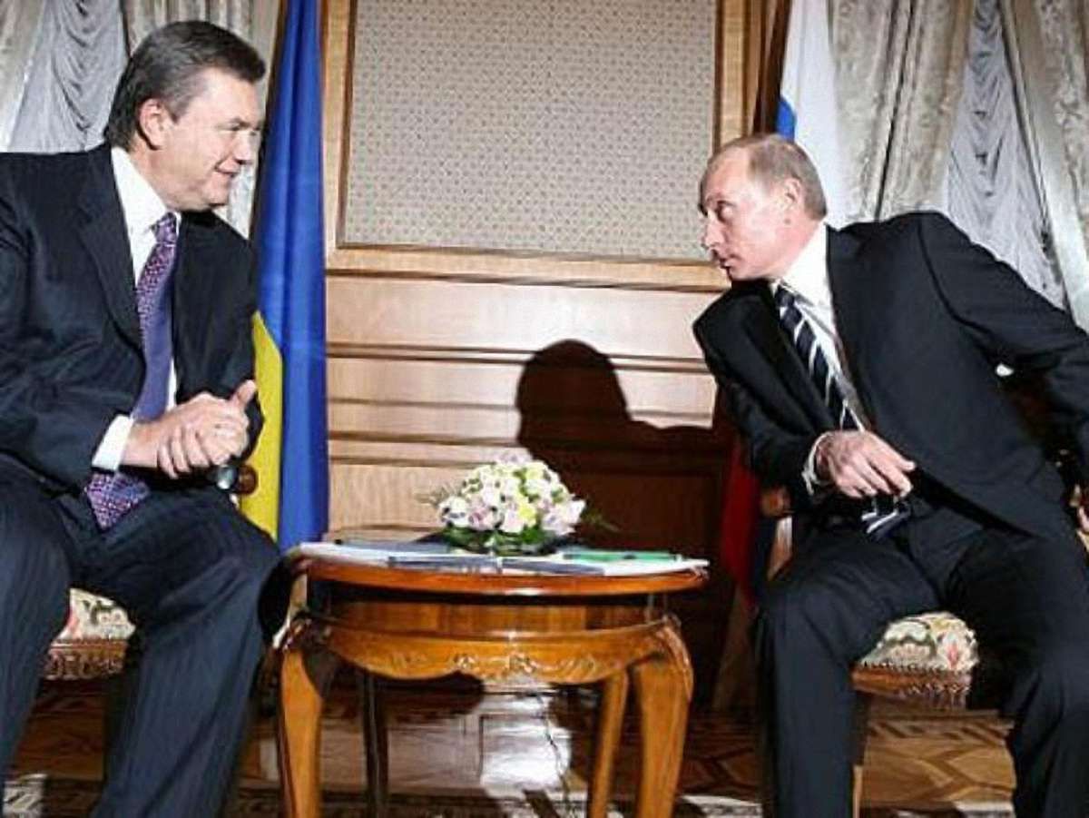 Янукович сказав Путіну, що Україна хоче стати спостерігачем в ШОС