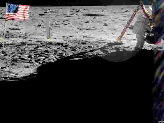 У США помер Ніл Армстронґ  – перша людина на Місяці