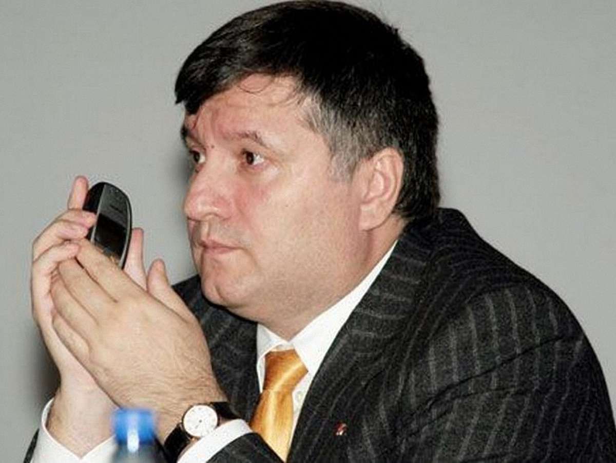 У газети Авакова вилучили сервер