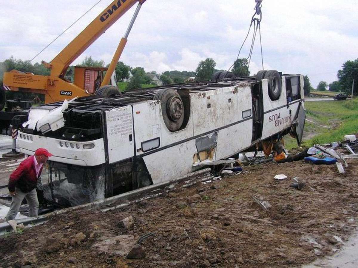 У Румунії перекинувся автобус із 59 українцями