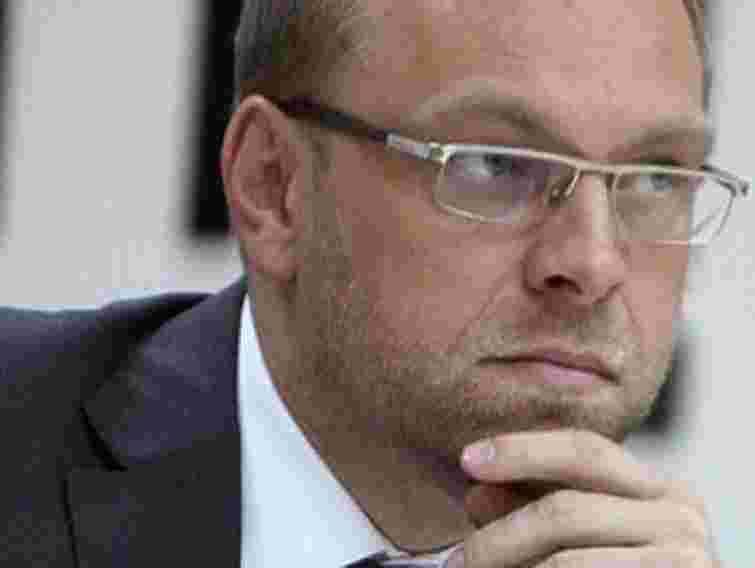 Власенко назвав Януковича «українським канібалом»