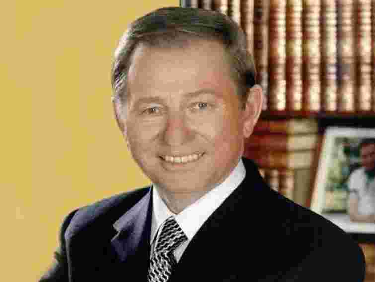 Кучма з’явиться на барельєфі в Дніпропетровську