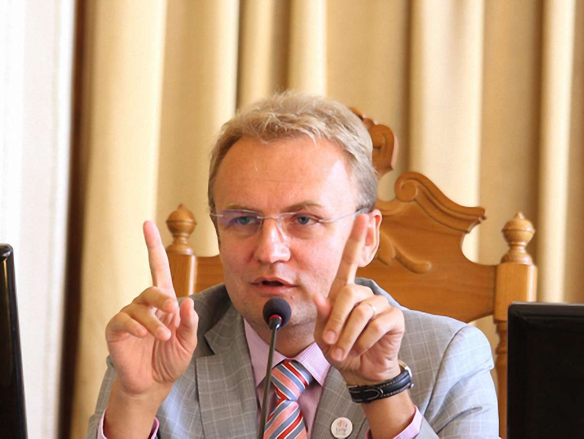 Депутати зобов'язані заслухати звіт, - мер Львова