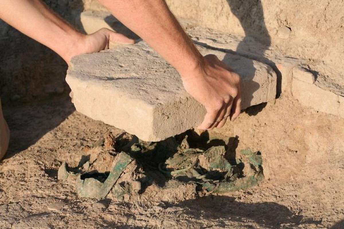 Археологи виявили поселення мідного віку на Волині