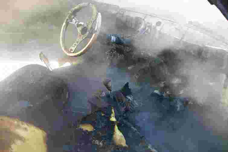 У Львові вночі згоріло два автомобілі