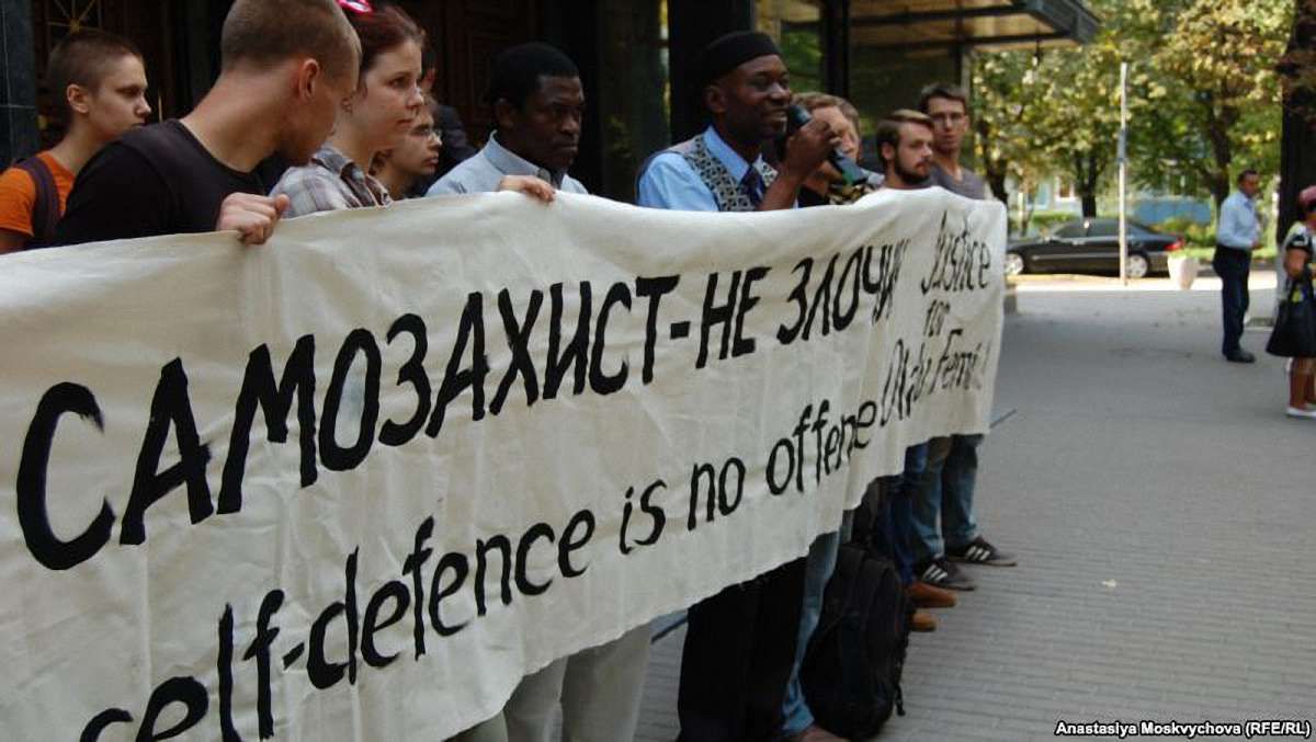 Під генпрокуратурою пікет за справедливий суд для нігерійця 