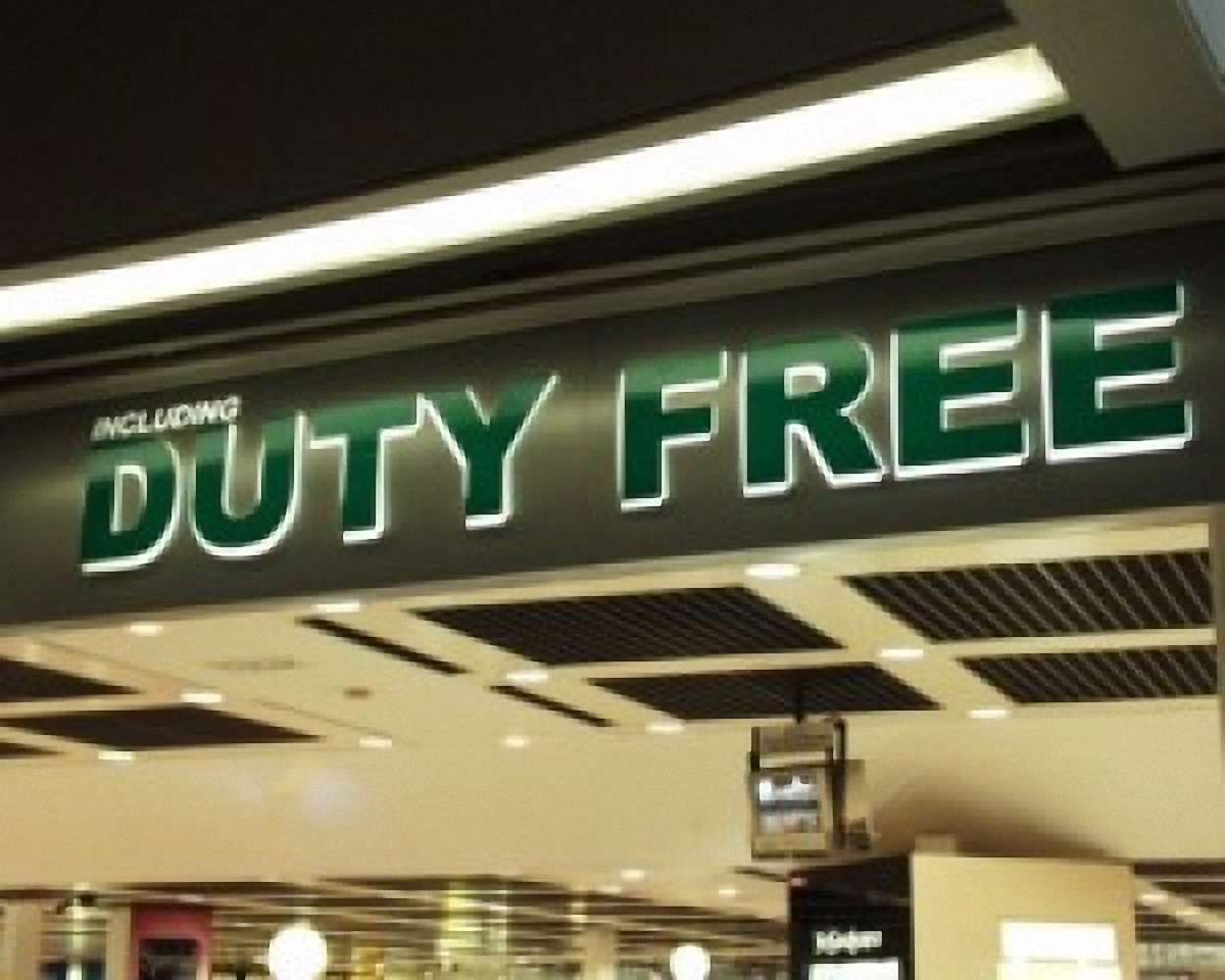 Магазини duty-free закрили через перевірку митників