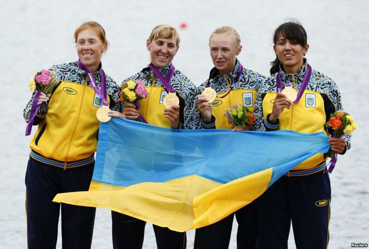 Золотим призеркам Олімпіади подарували човни