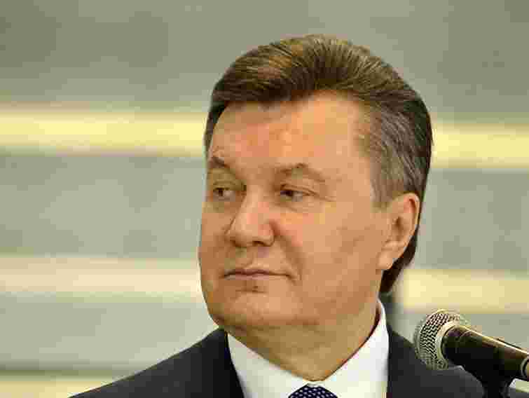 Янукович каже видавати «Вітіну тисячу» без метушні
