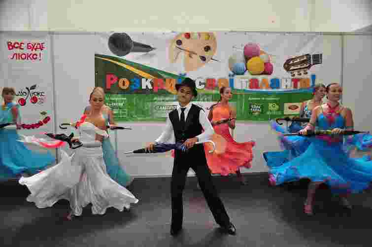 На Ярмарку дитячого дозвілля представлено 80 колективів танцю