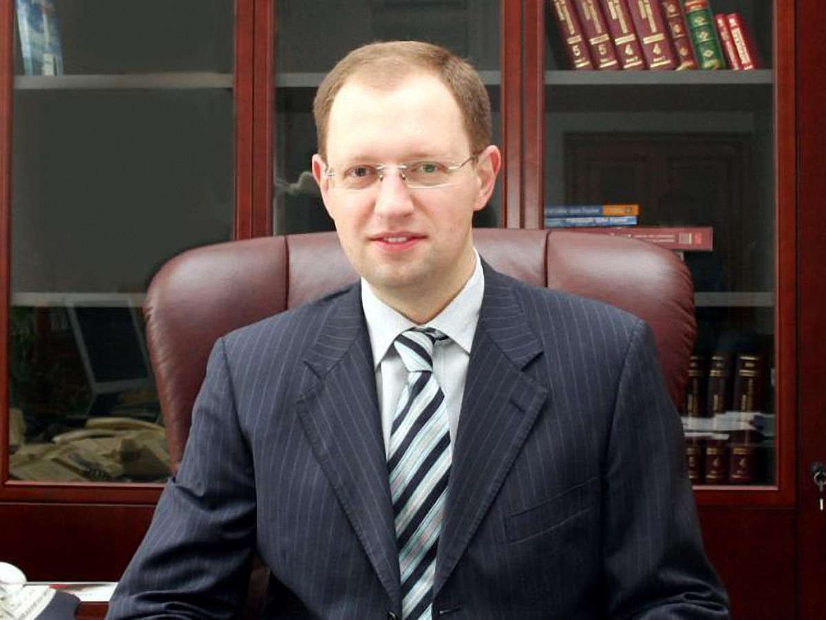 Яценюк:  Ми не хочемо, щоб росіяни на нас наживалися