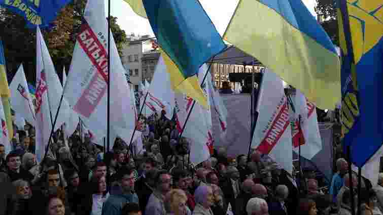 Яценюк: Голосування за треті сили означає підтримку Януковича