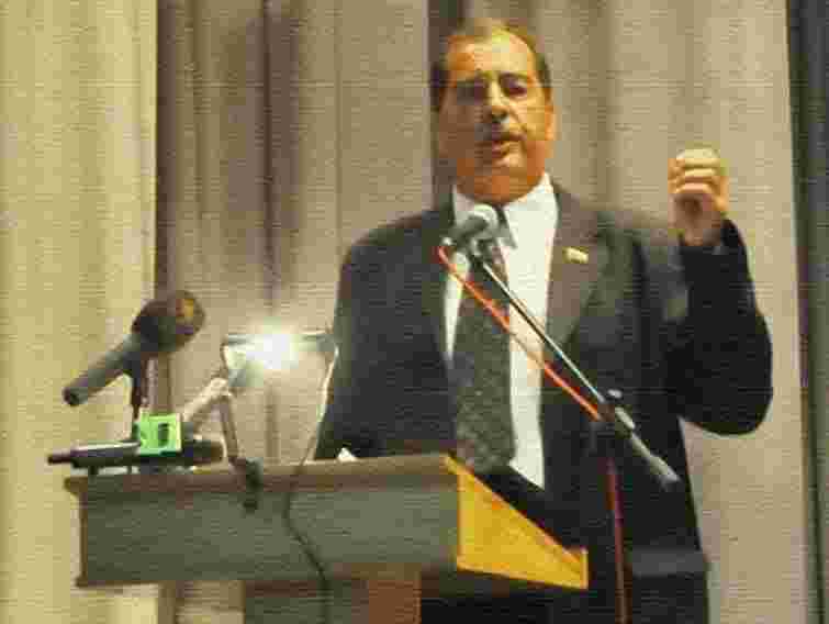 Мер Сторожинця через тиск подав у відставку